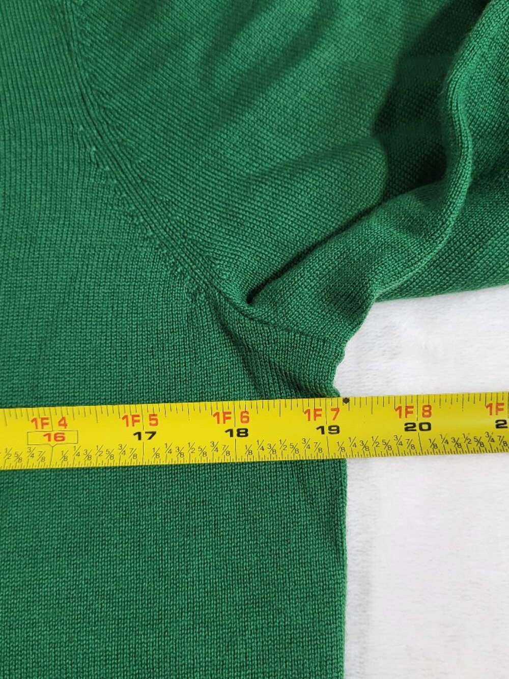 Pendleton 100% Merino Wool Green V-Neck Womens Sweater - Size M - Picture 8 of 9